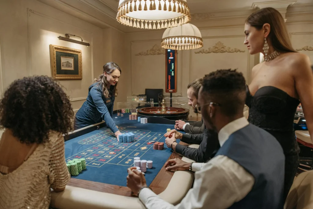 The Future of Live Casino Entertainment: How Interactive Shows and Immersive Experiences Are Redefining Fun